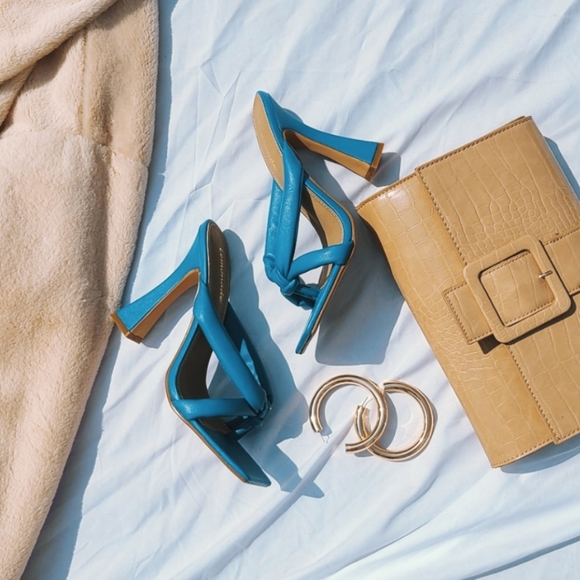 🚨Living my best life Collection// Blue heel - Picture 5 of 6